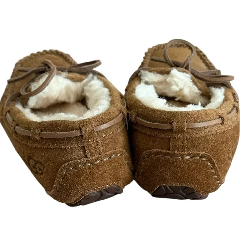 UGG Kids Cozy House Slip-On Slippers. 13.